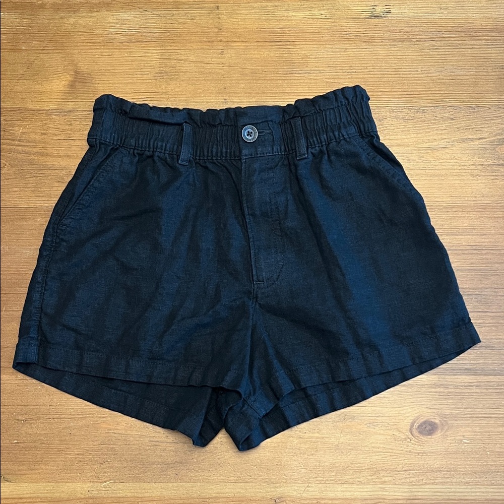 Hollister Black High-Rise Elastic Waist Shorts